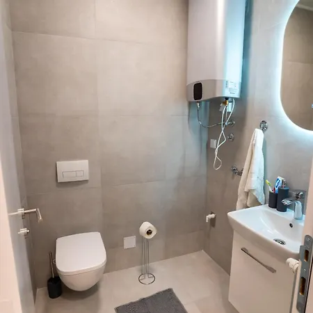 Delta Lux Apartment *