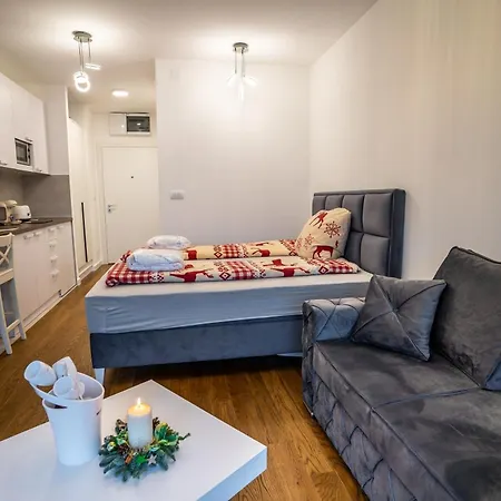 Apartment Delta Lux